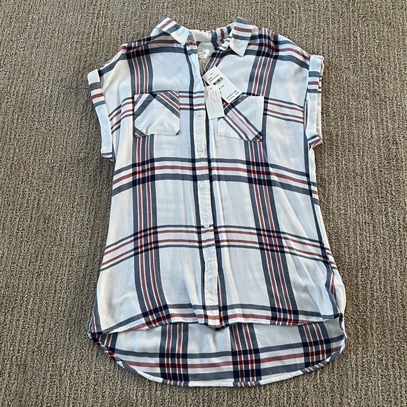 Women’s White Plaid Button Down Tank Top - Picture 1 of 7